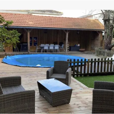 Maison 8 Pers, 15 Min Plage, Clim, Piscine,parking La Teste-de-Buch